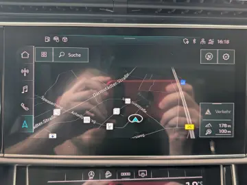 Q8 45 TDI Quattro S-line HD-MATRIX AHK LUFT 21