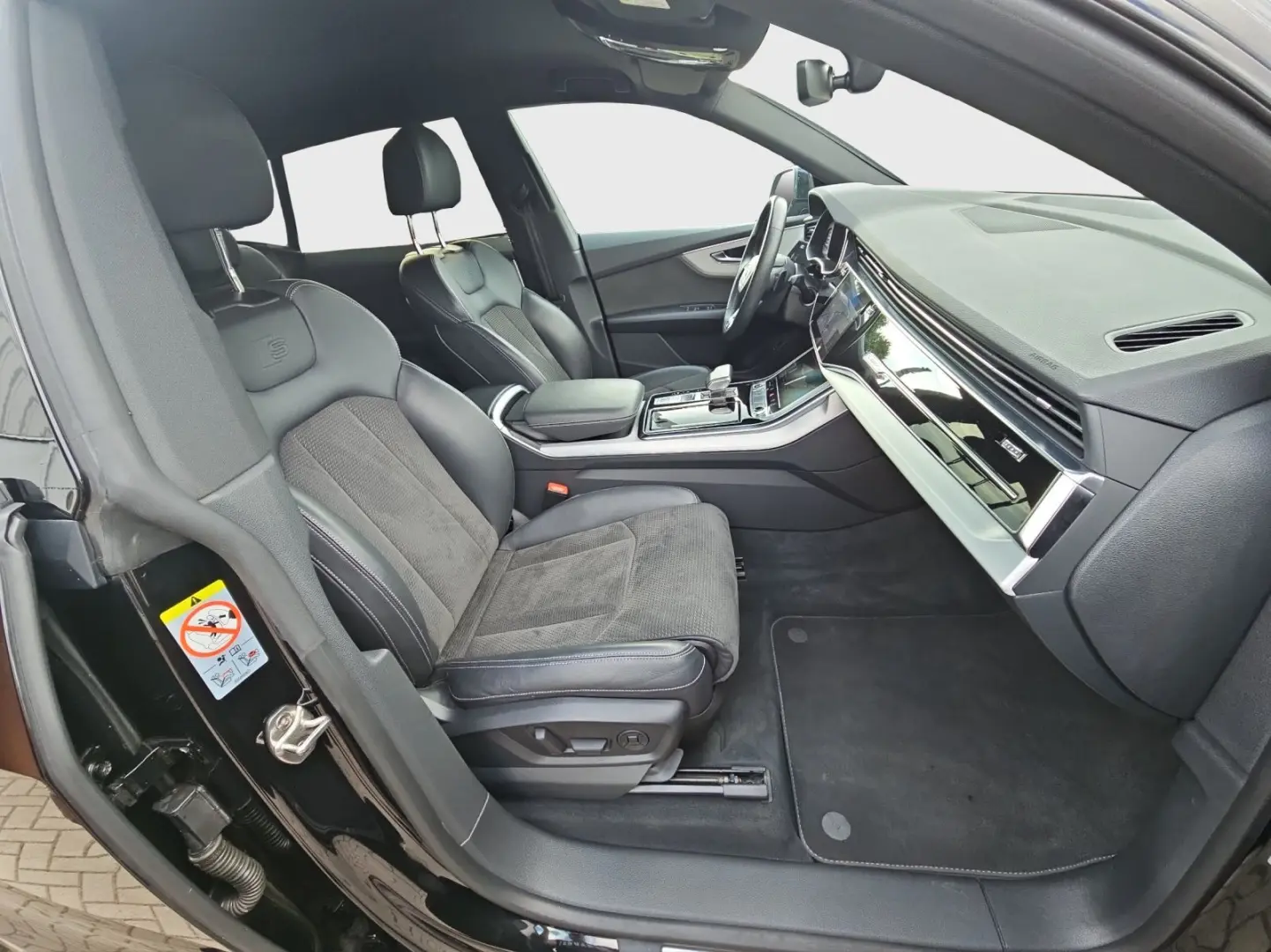 Q8 45 TDI tiptronic quattro S line NaviPlus LED