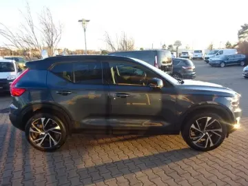 XC40 163PS Autm. R-Design Lagom-Edition Pano