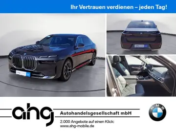 750e xDrive Navi Leder Tempom.aktiv Panoramadach
