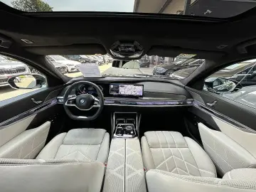 750i Hybrid xDrive Limousine Aut.