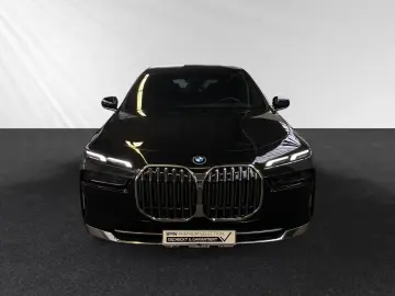 750e xDrive DA&PAProf.|Autobahnass.|Sitzbelüft.