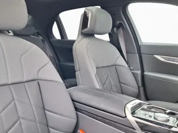 750e xDrive M Sport DA/PA-Prof,B&W,Kristall,Sky