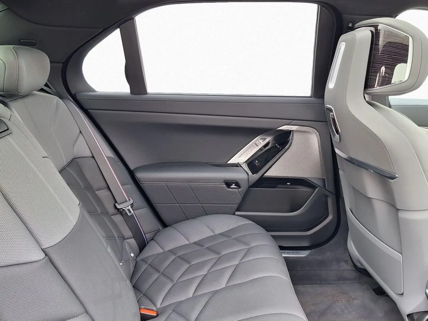 750e xDrive M Sport DA/PA-Prof,B&W,Kristall,Sky