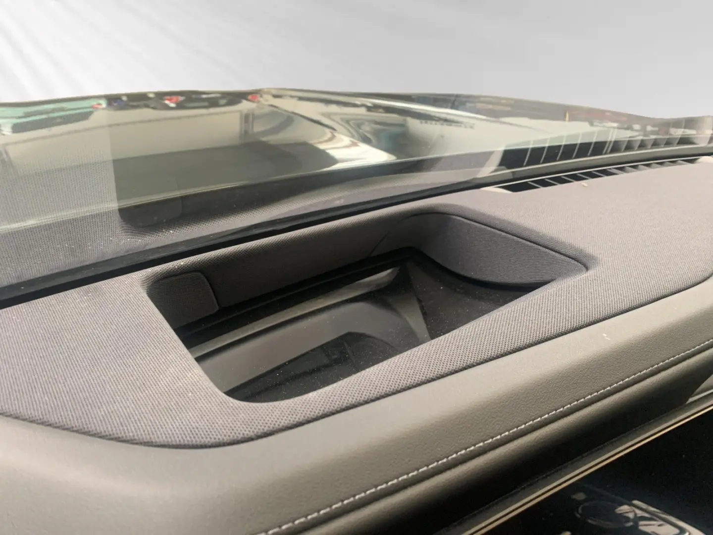 750e xDrive TV-Fond-Entertainment|SkyLounge|DAPr