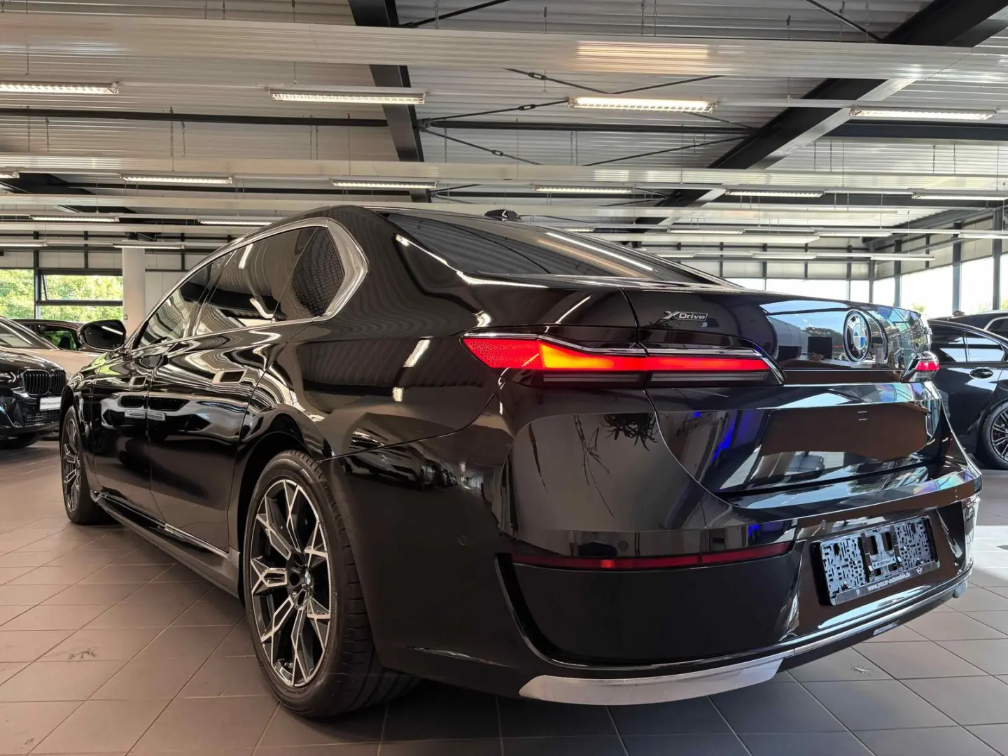 750e xDrive HUD PANO ACC 360°KAM RFK NAVI LED