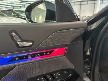 750e xDrive HUD PANO ACC 360°KAM RFK NAVI LED