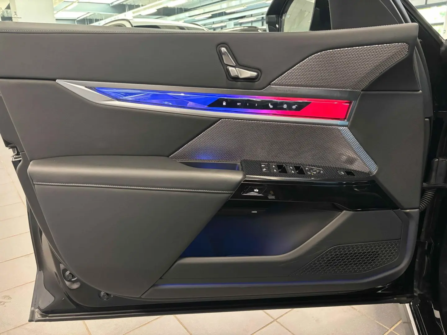 750e xDrive HUD PANO ACC 360°KAM RFK NAVI LED
