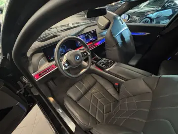 750e xDrive HUD PANO ACC 360°KAM RFK NAVI LED