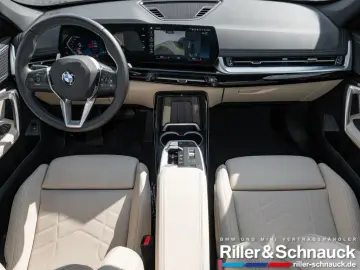 X1 sDrive 18i LED+NAVI+KAMERA+KLIMAAUT+SHZ+PDC+