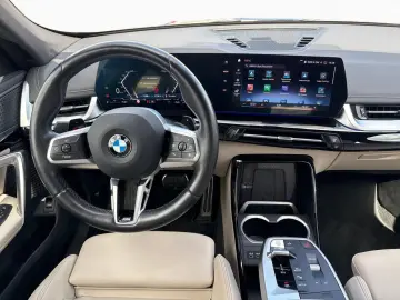 X1 sDrive20i M Sport Widescreen Pano Adt.LED KAM