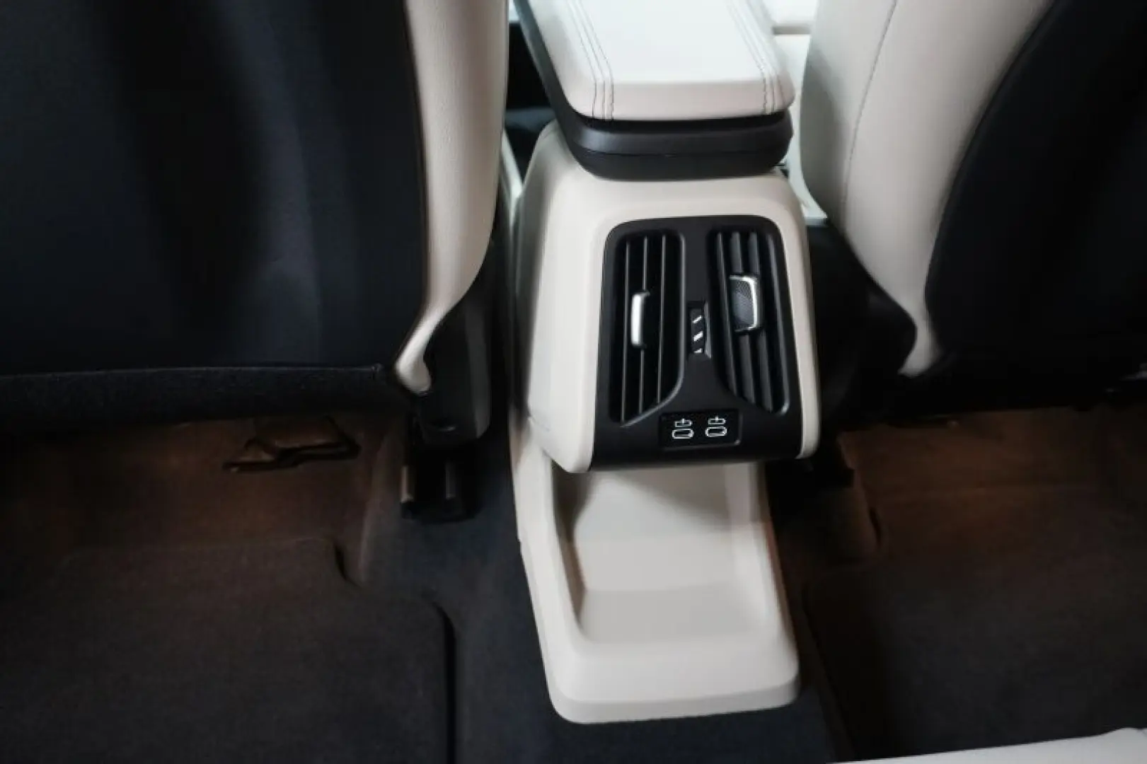 X2 sDrive20i M Sportpaket Pro *LEDER.HUD.AHK.LED