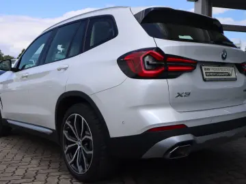 X3 xDrive30e/SHZ/Hihi/DAB/Ambiente/Head-Up/Laser