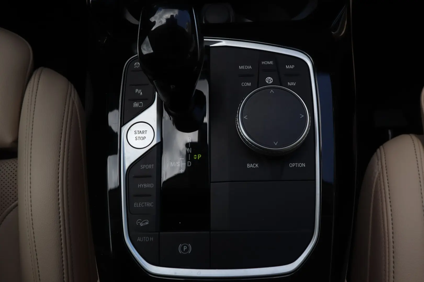 X3 xDrive30e/SHZ/Hihi/DAB/Ambiente/Head-Up/Laser