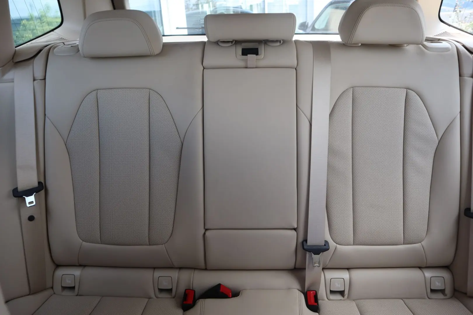 X3 xDrive30e/SHZ/Hihi/DAB/Ambiente/Head-Up/Laser