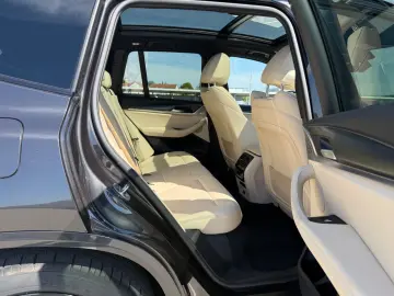 X3 xDrive 20d*AUT*M PAKET*VIRTU*PANO*NAV*AHK*LED