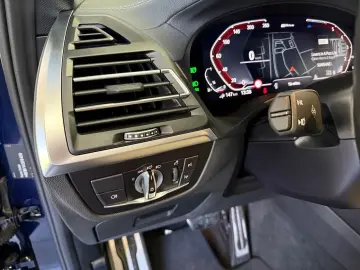 X3xDrive30e*M Sport*Laser*Navi*Kamera*Pano*Leder