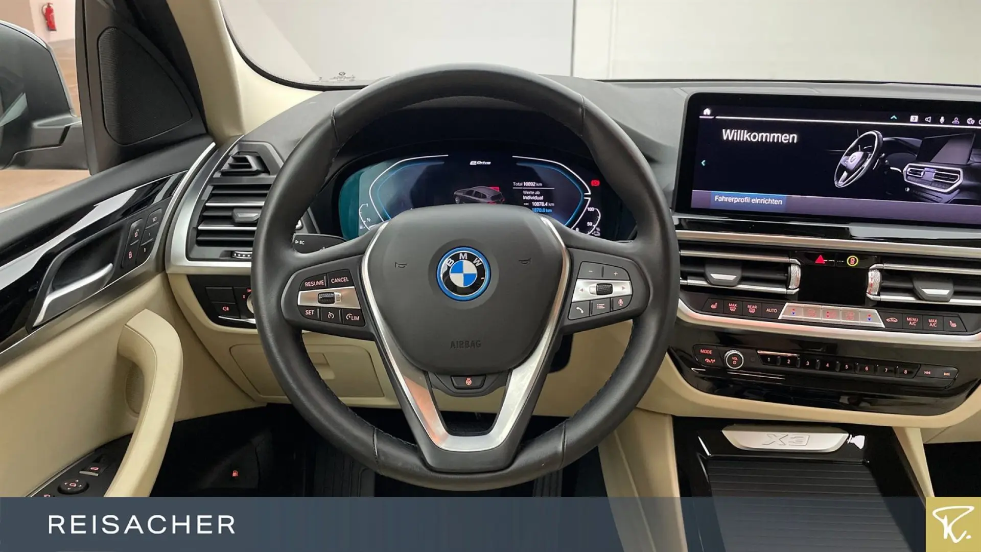 X3 xDrive 30e A LCProf el.Sitz+Mem HUD PA+ DA