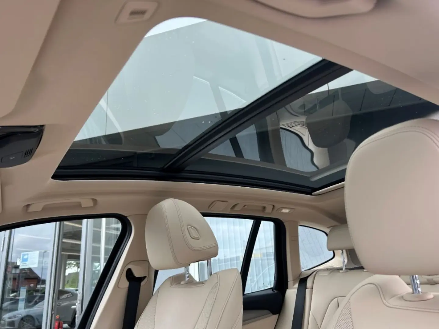 X3 xDrive 20 d AHK Harm. KardonLaserlicht