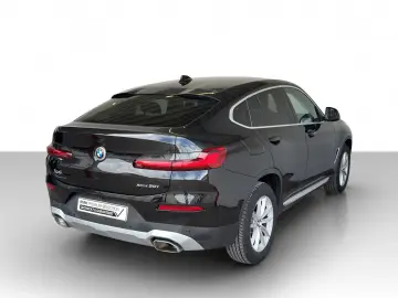 X4 xDrive30iA Navi.LED.AHK.ParkAss.Klimaaut.SHZ.