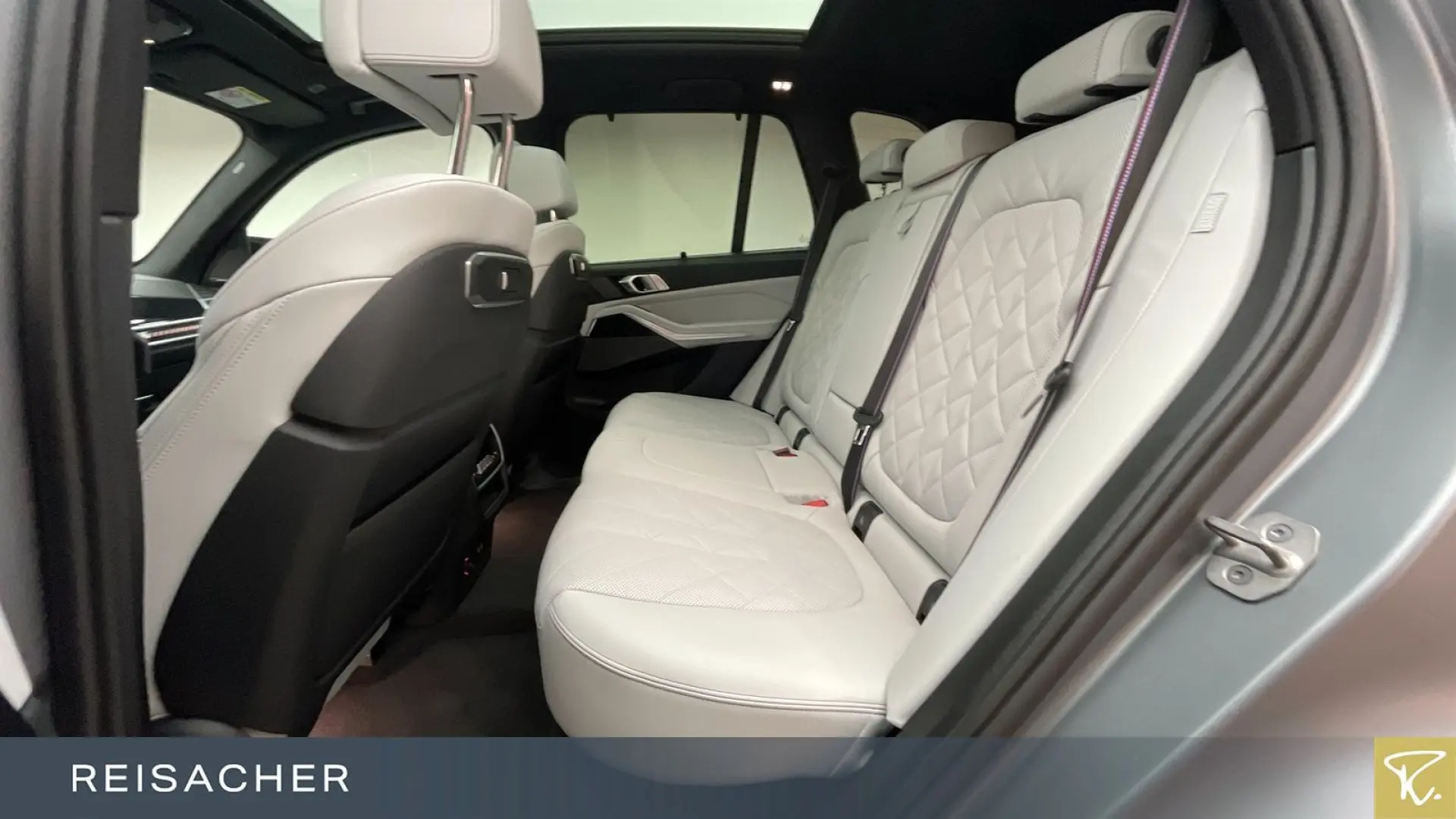 X5 M60i xDrive A M-SportPRO,AHK,DAProf,Pano,4xSH