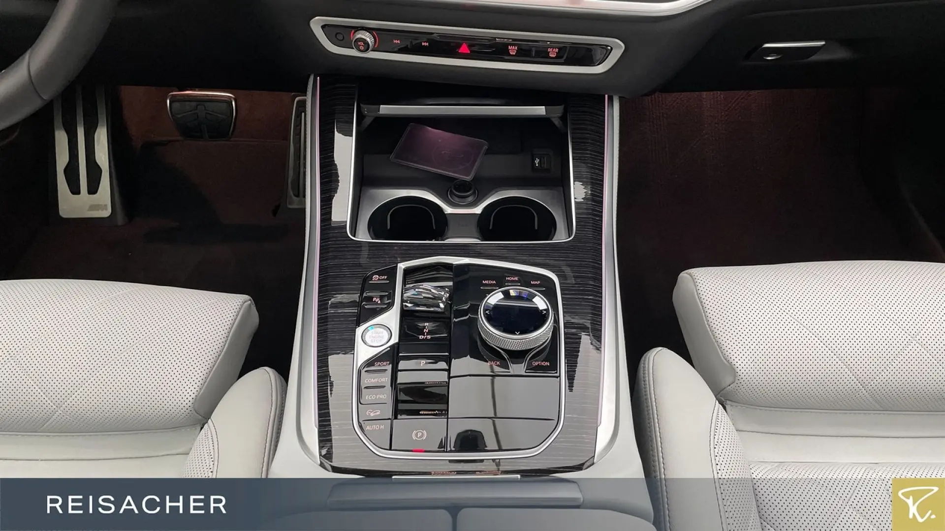 X5 M60i xDrive A M-SportPRO,AHK,DAProf,Pano,4xSH