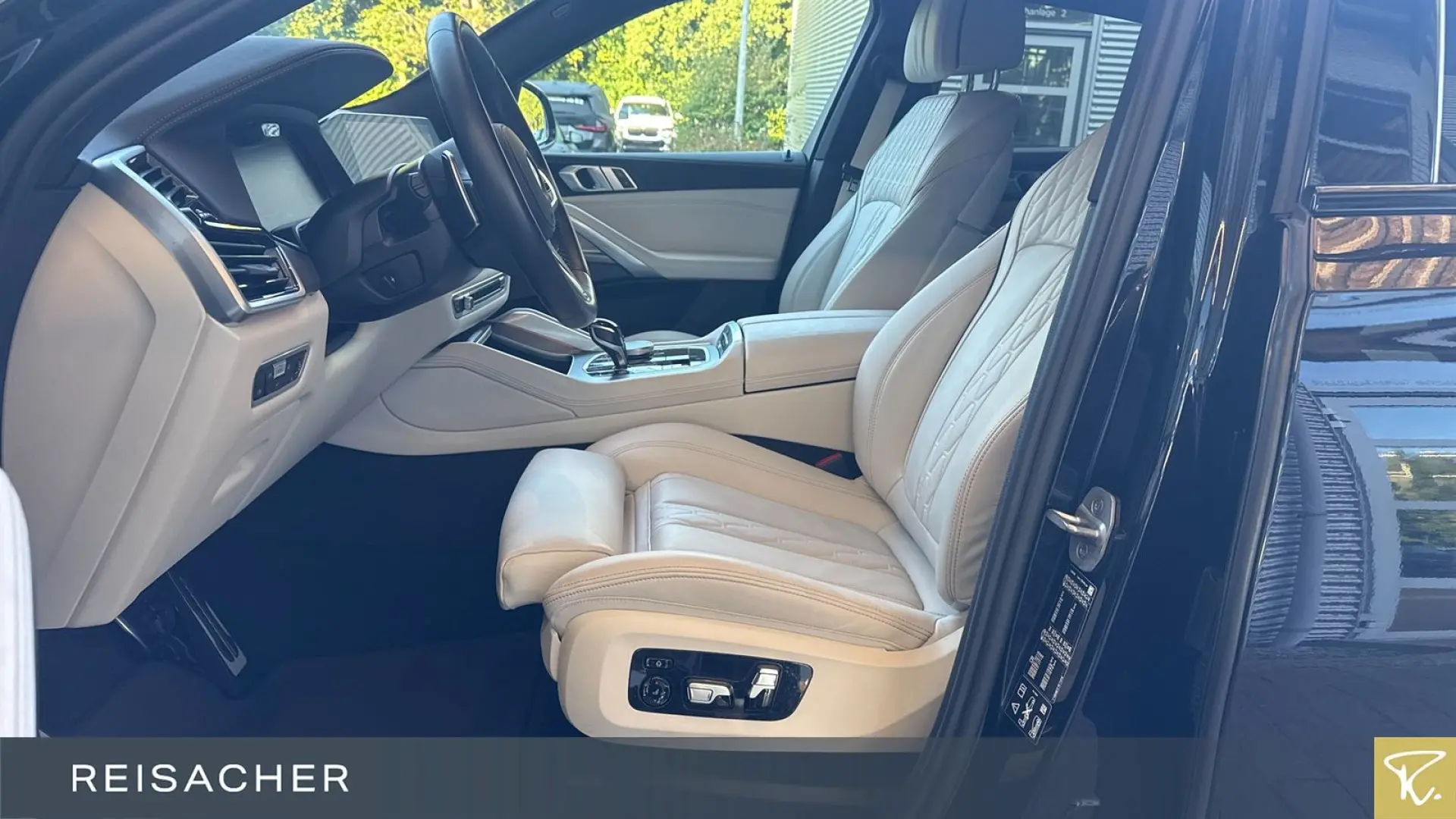 X6 xDrive40d A M-Sport Pano AHK ACC HUD H/K