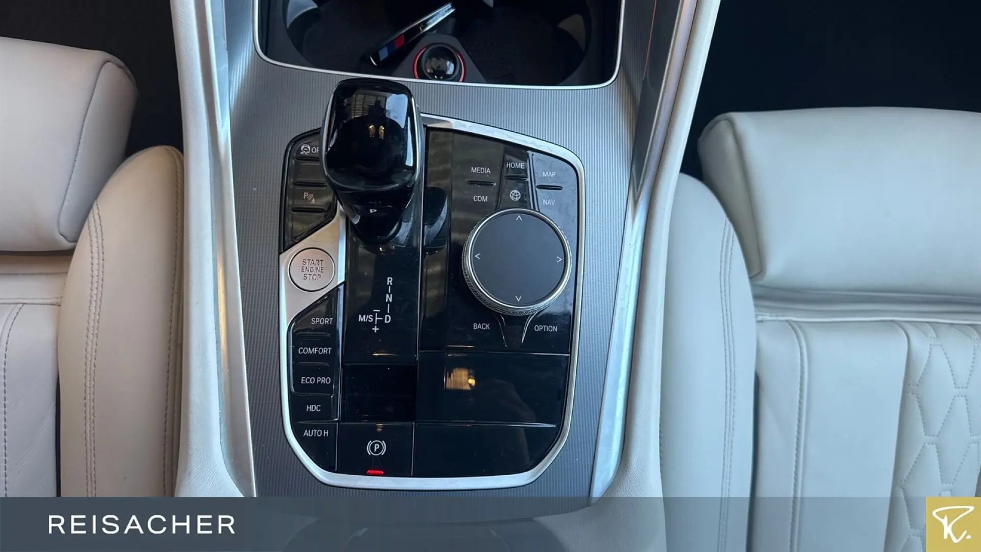 X6 xDrive40d A M-Sport Pano AHK ACC HUD H/K