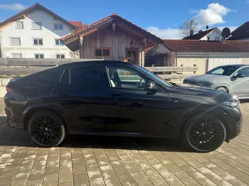 X6 30 d xDrive M Sport*Pano*Luftfed*HUD*Sitbelüf