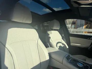 X6 30 d xDrive M Sport*Pano*Luftfed*HUD*Sitbelüf