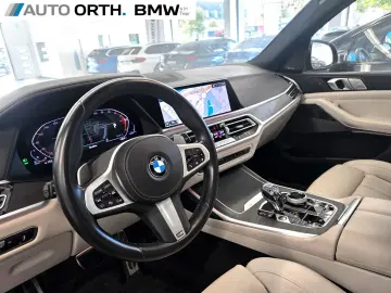 X7 xDrive40d 7-SITZER SKY HUD SITZLÜFT 360° 22