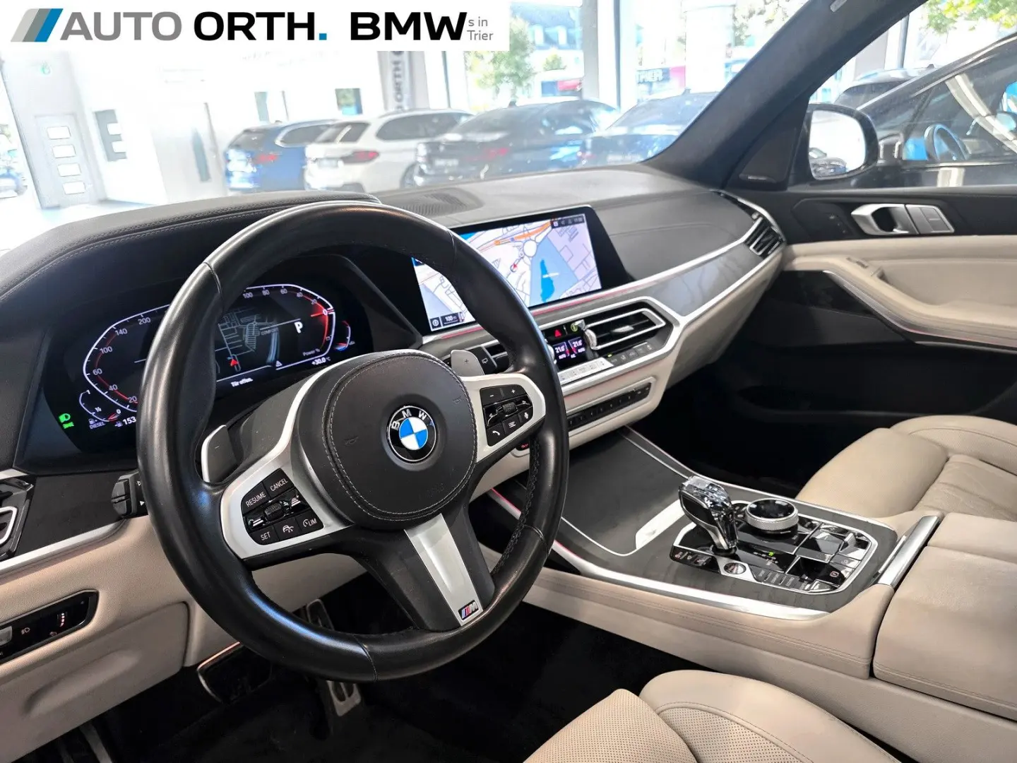 X7 xDrive40d 7-SITZER SKY HUD SITZLÜFT 360° 22