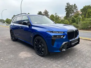X7 M60i xDrive M SPORT