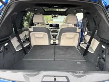 X7 M60i xDrive M SPORT