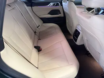 M440i xDrive*GranCoupe*LED*Navi*ACC*Kamera*H&K*