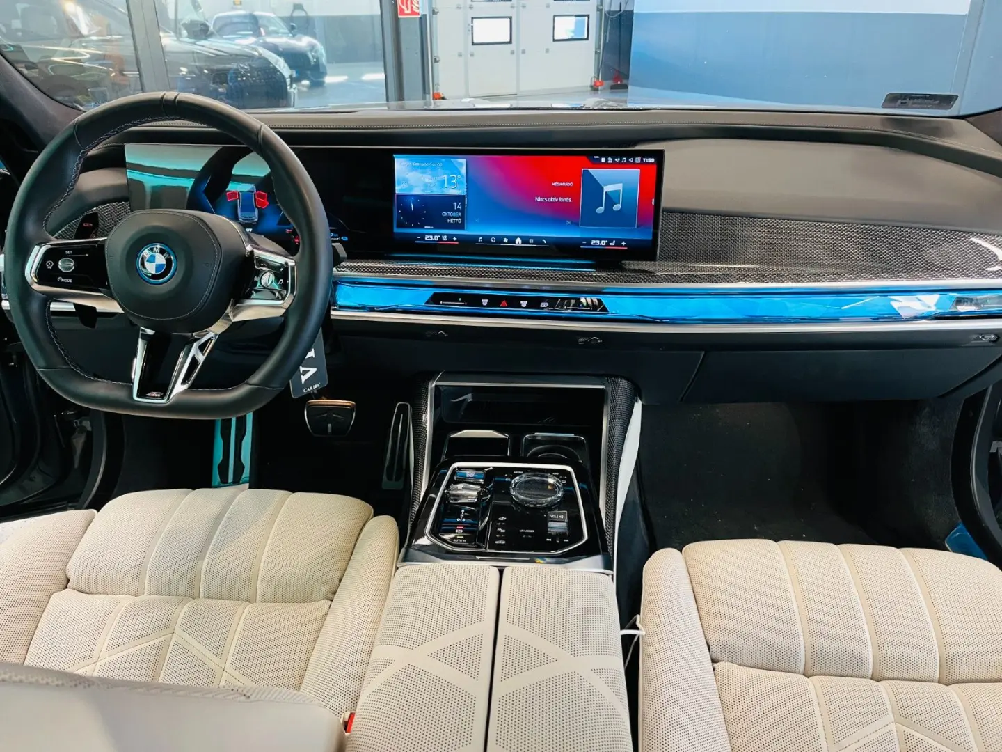 Lim M760 e xDrive / PANO / 360 KAMERA / HUD