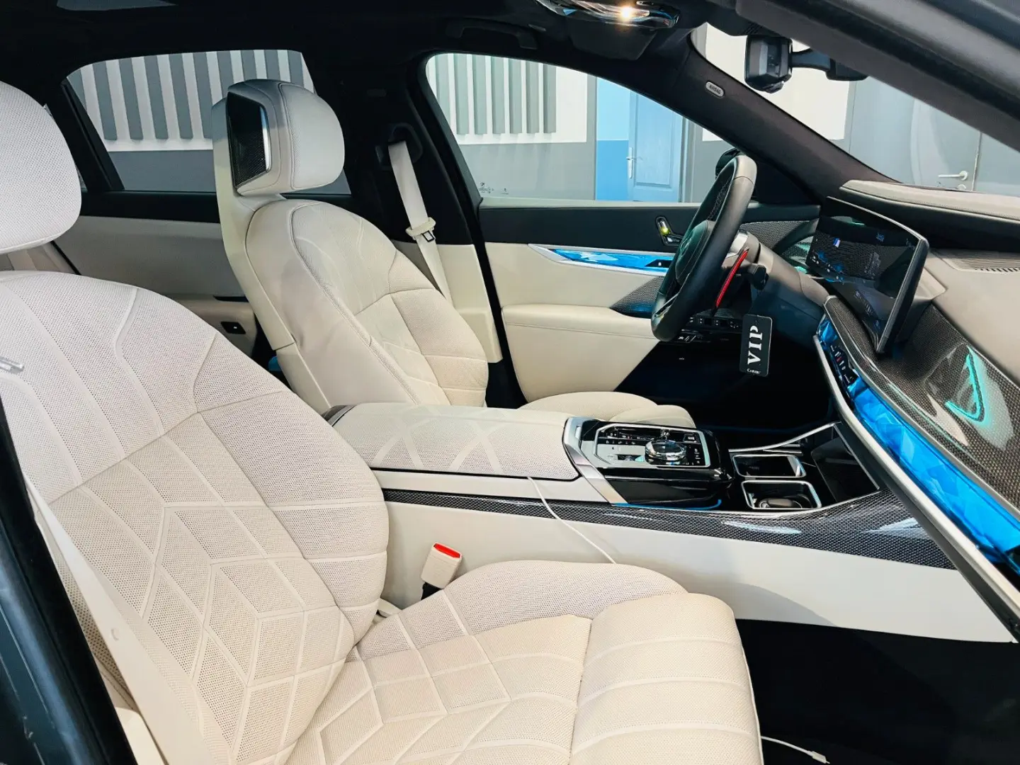 Lim M760 e xDrive / PANO / 360 KAMERA / HUD