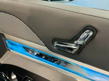 Lim M760 e xDrive / PANO / 360 KAMERA / HUD