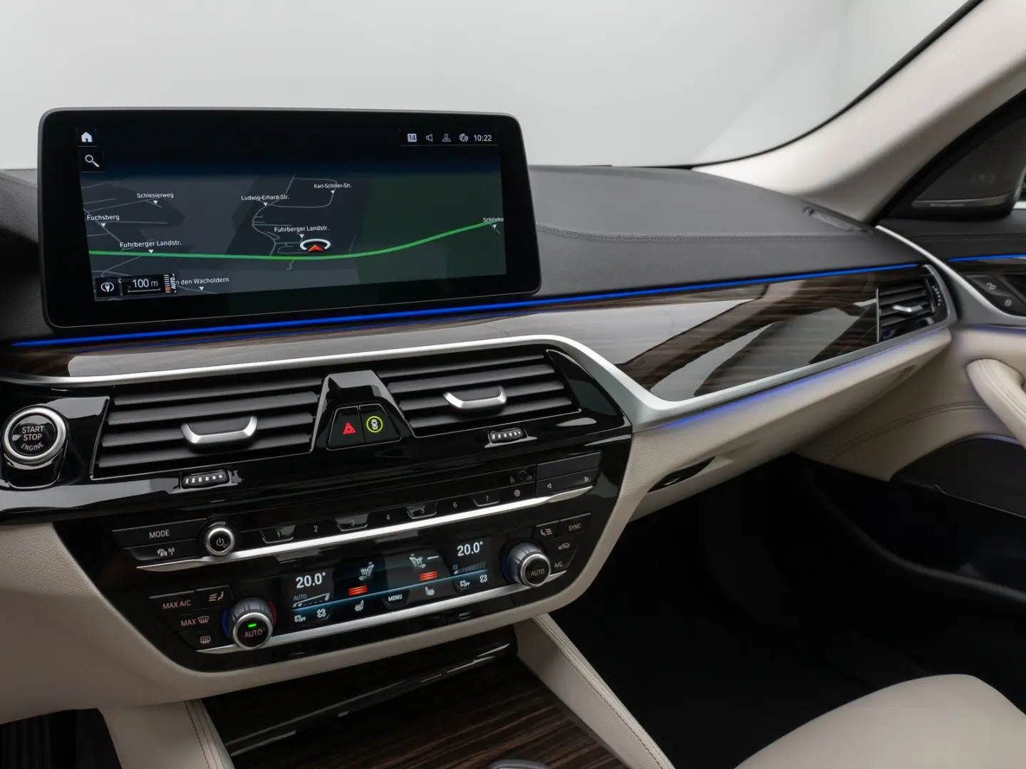 540i Luxury Line Kamera Glasdach Laser HUD H/K