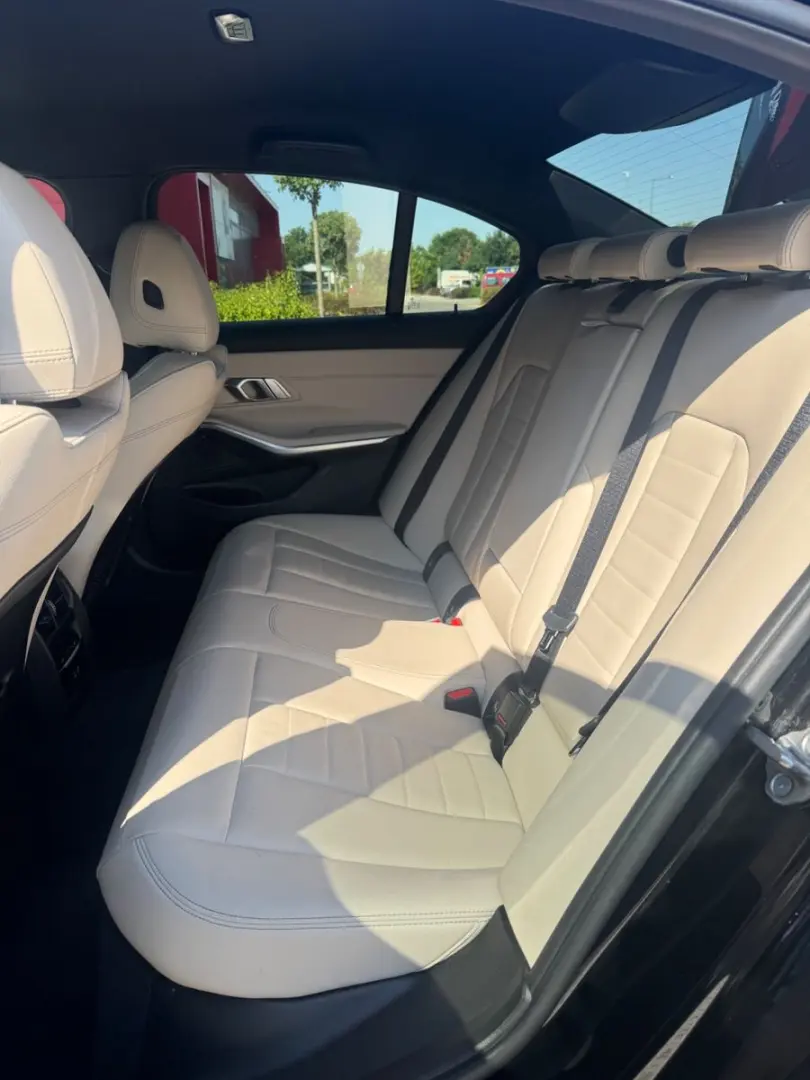 320i M Sport pro / Warranty / Service inclusive