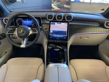 GLC 220 d 4M Distr. 360° Sound Memory Panorama..