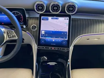 GLC 220 d 4M Distr. 360° Sound Memory Panorama..
