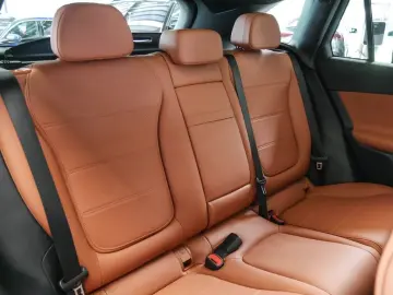 GLC 300 e 4M |Avantgarde|DISTR|LED|NAVI|KEYL|AHK