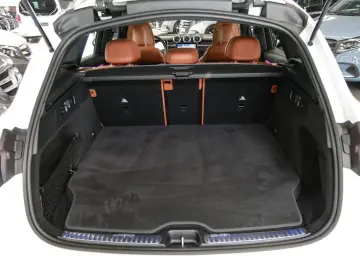 GLC 300 e 4M |Avantgarde|DISTR|LED|NAVI|KEYL|AHK