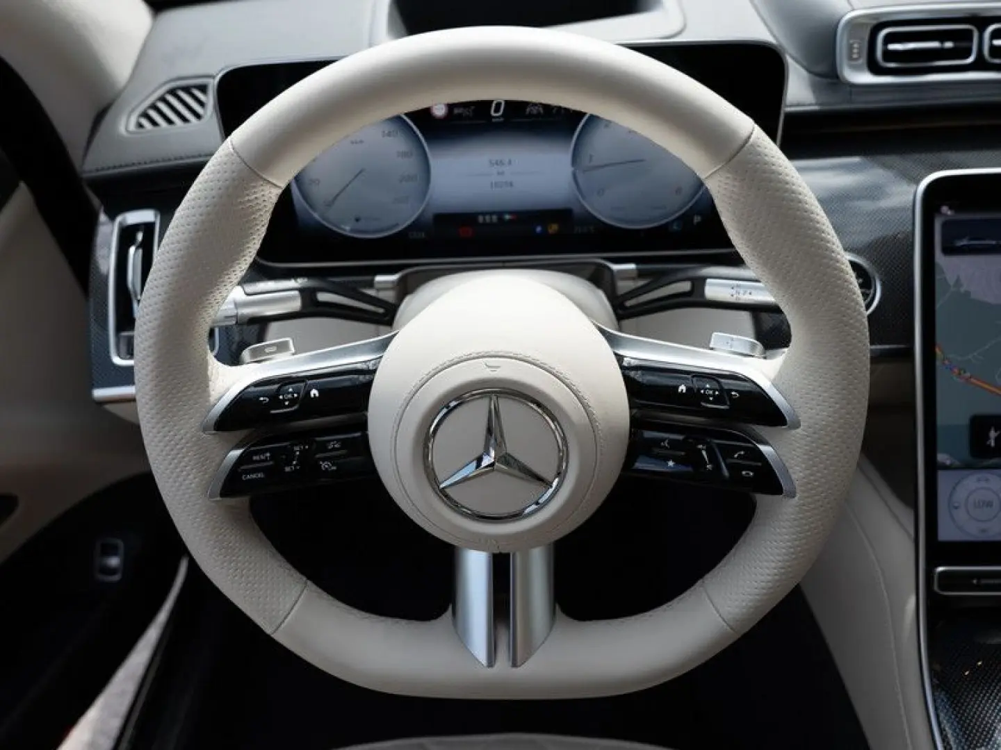S 450 d 4M L AMG-Sport/Pano/Burm/HUD/Distr/Airm