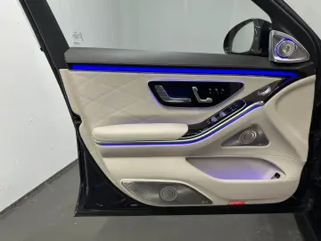 S 680 Maybach 4MATIC *PANO*Klapptisch*FIRSTCLASS
