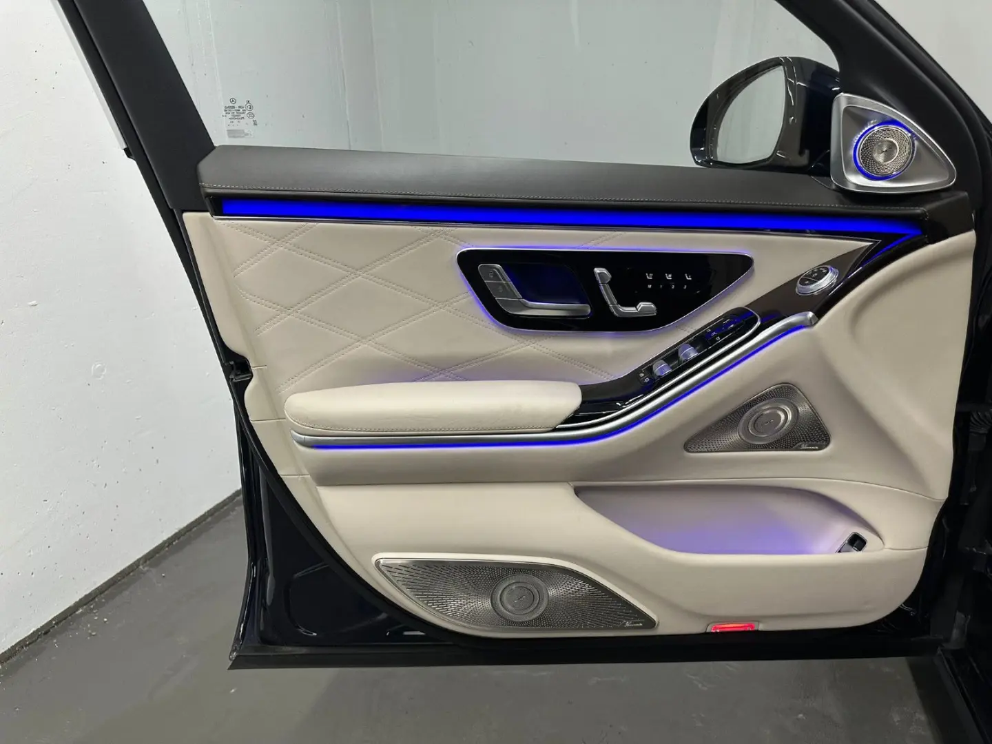 S 680 Maybach 4MATIC *PANO*Klapptisch*FIRSTCLASS