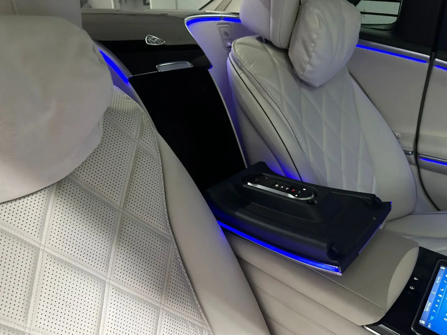 S 680 Maybach 4MATIC *PANO*Klapptisch*FIRSTCLASS