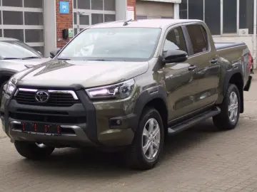 Hilux  Double Cab Invincible 4x4