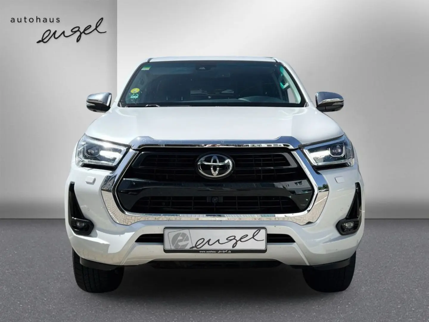HiLux 4x4 Extra Cab Autm. Executive,360°,AHK,NAV